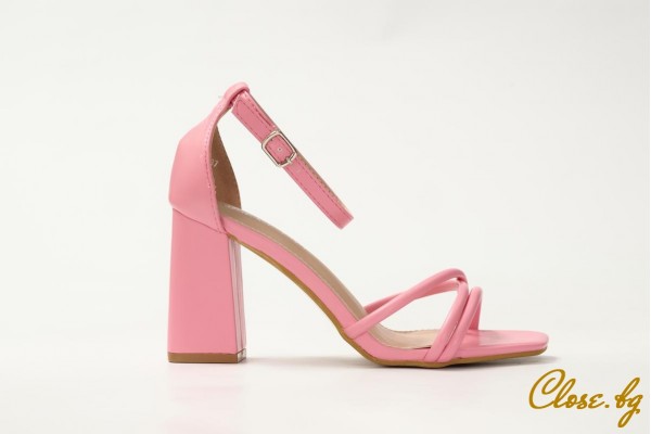 Дамски сандали на ток Yasmin розови thumb