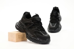 Дамски спортни обувки Vantia черни