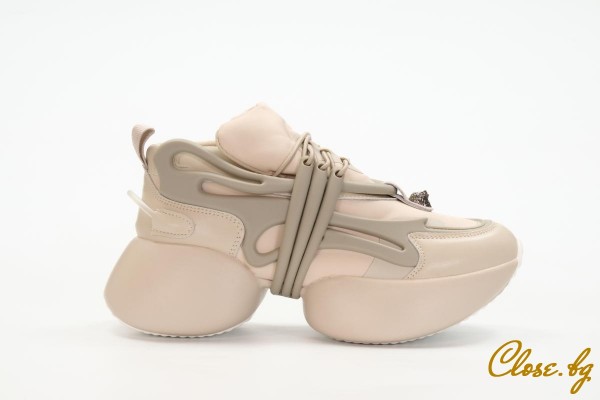 Дамски спортни обувки Korella бежови