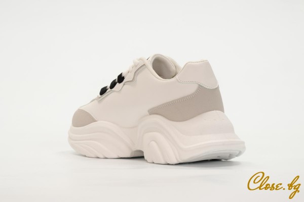 Дамски спортни обувки Astela бели със сиво thumb