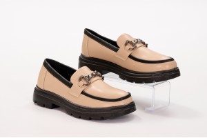 Дамски ежедневни обувки Semma бежови с черно