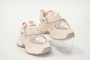 Дамски спортни обувки Nolla бели със сиво