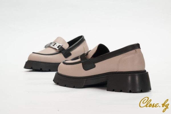 Дамски ежедневни обувки Teressa бежови с черно thumb