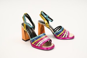Дамски сандали на ток Monnik многоцветни