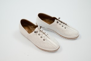 Дамски ежедневни обувки Erna  бели