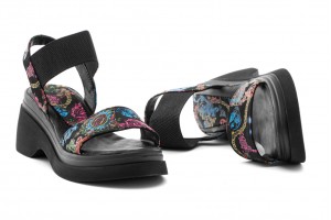Дамски ежедневни сандали Galla черни с цветен принт