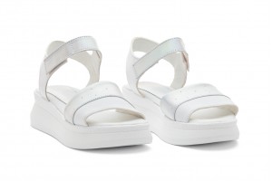 Дамски ежедневни сандали Albina бели със сребристо