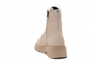Дамски ежедневни боти Mikaela бежови 2