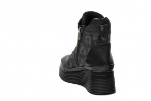 Дамски ежедневни боти Elena черни с принт 2