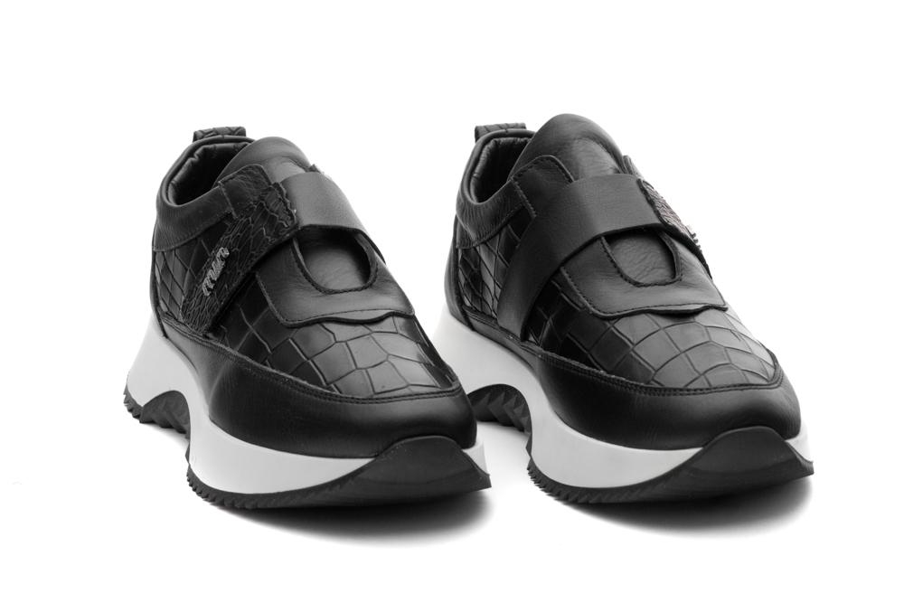 Дамски ежедневни обувки Alexandra черни