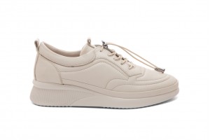 Дамски ежедневни обувки Nadit бежови 1