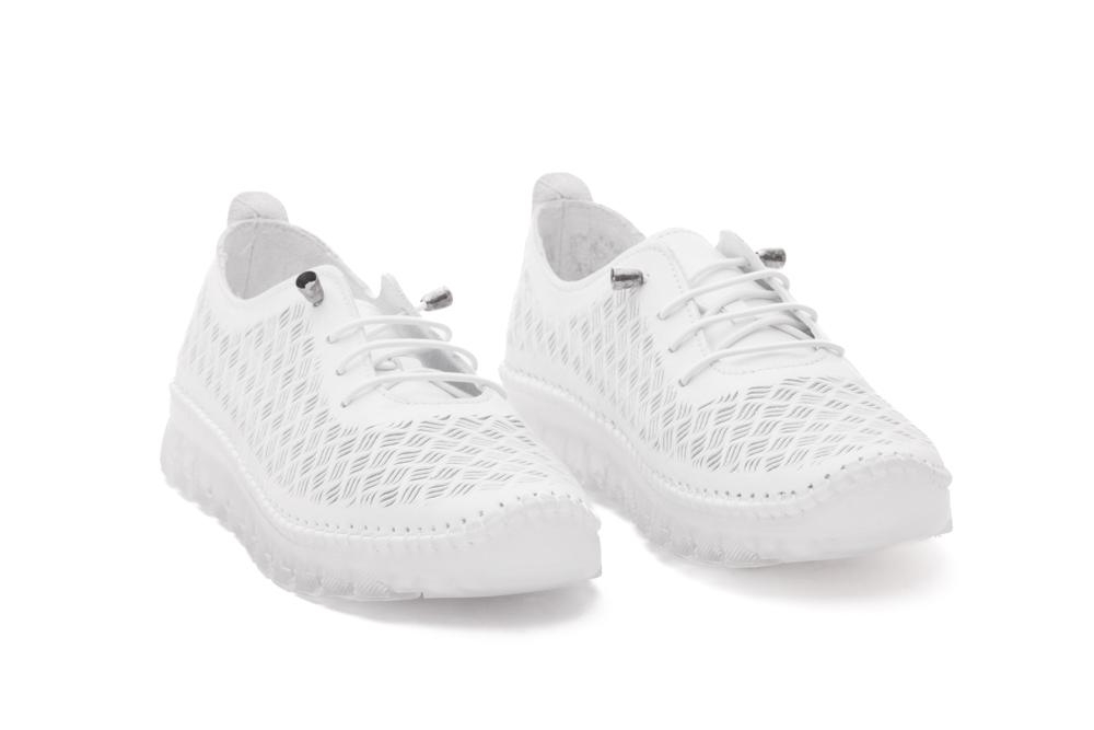 Дамски ежедневни обувки Mecina бели