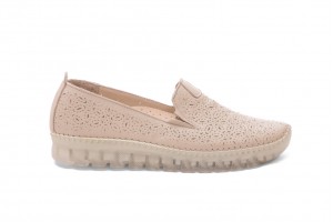 Дамски ежедневни обувки Zassy бежови 1