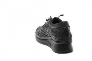 Дамски ежедневни обувки Yassy черни 2