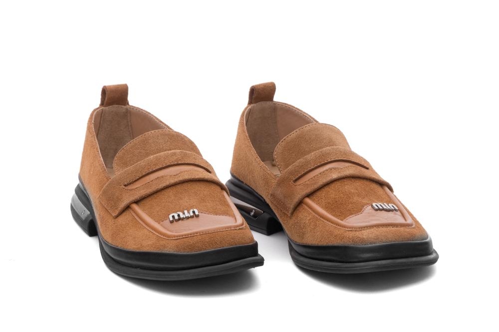 Дамски ежедневни обувки Massara светлокафяви